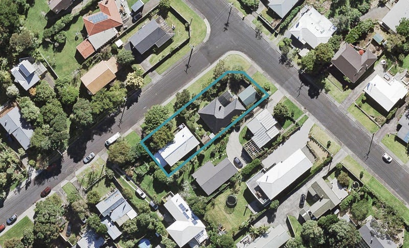 1/72 Aeroview Drive, Beach Haven, Auckland - Carousel 1
