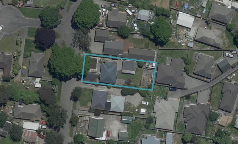 47 Hooker Avenue, Bryndwr, Christchurch - Carousel 1