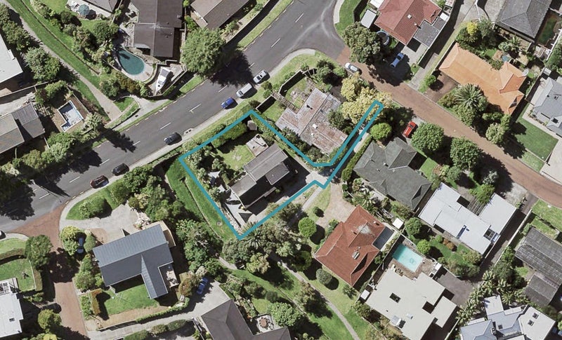 3 Ganymede Place, Half Moon Bay, Auckland - Carousel 1