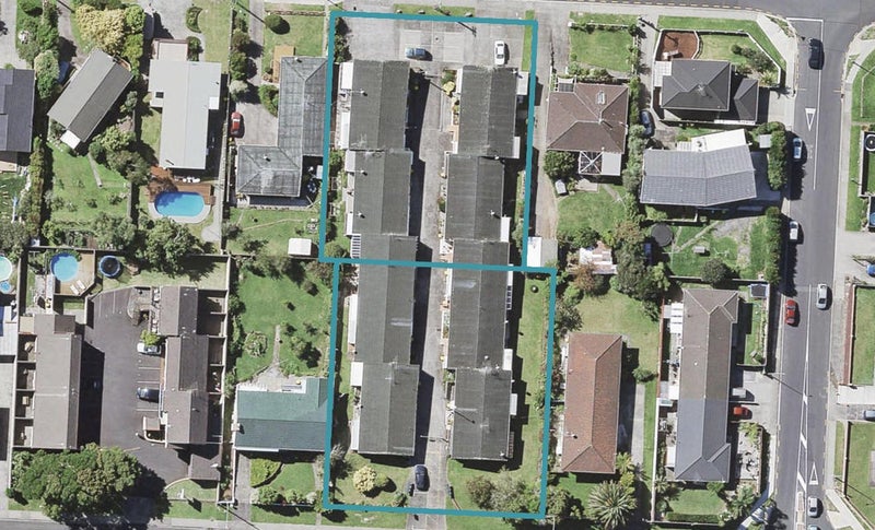 3/690 Pakuranga Road, Highland Park, Auckland - Carousel 1