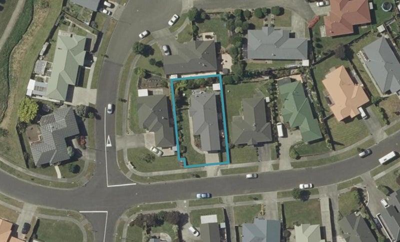 15 Logan Way, Kelvin Grove, Palmerston North - Carousel 1