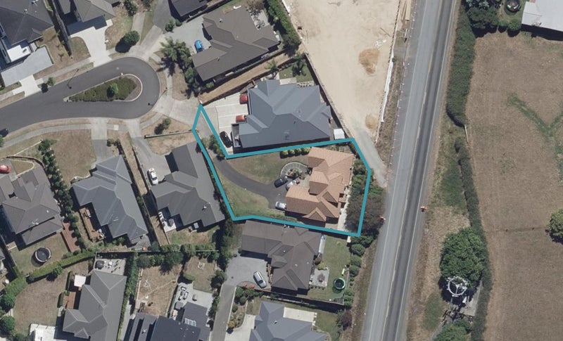 45 Heathfield Avenue, Huntington, Hamilton - Carousel 1