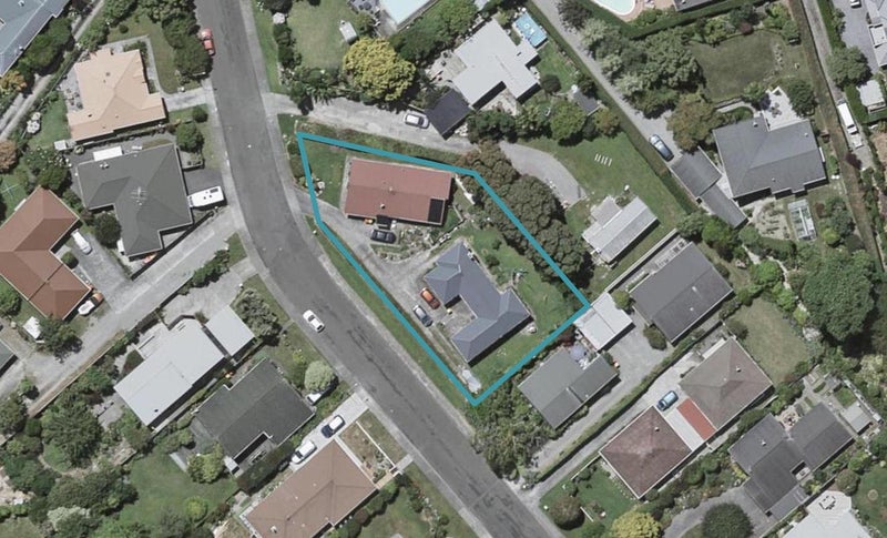 5 Fleetwood Grove, WAIKANAE, Waikanae - Carousel 1