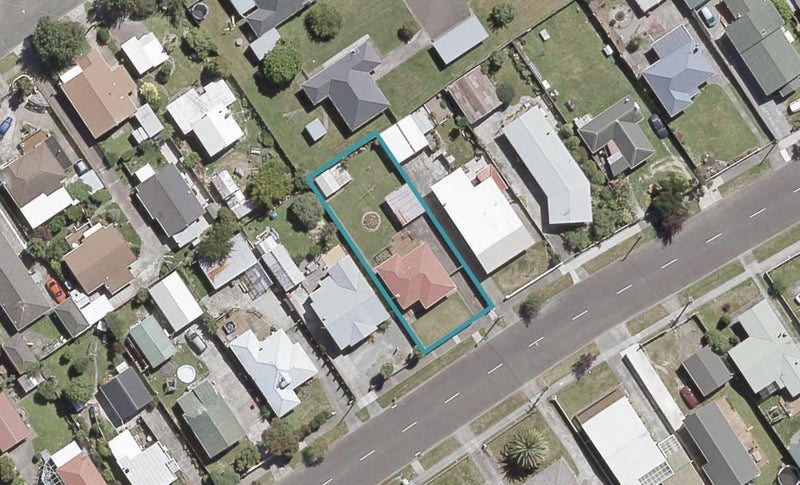 90 Miro Street, Trentham, Upper Hutt - Carousel 1