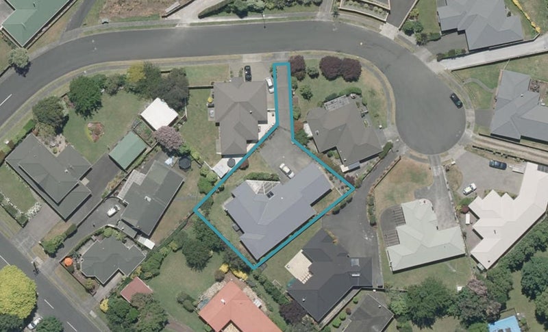 6 Charles Close, Springvale, Whanganui - Carousel 1