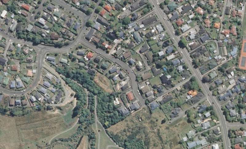 17 Glenview Terrace, Highfield, Timaru - Carousel 1