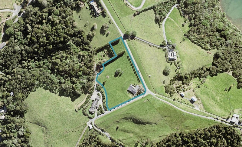 182 Whitmore Road, TAWHARANUI PENINSULA, MATAKANA - Carousel 1
