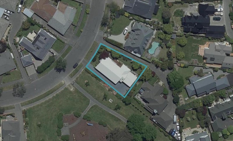16 Gothic Place, Ilam, Christchurch - Carousel 1