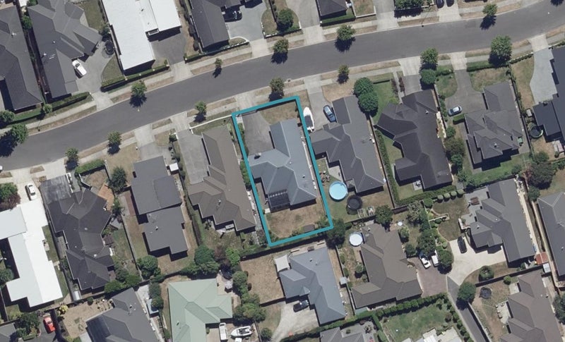 56 Rhys Avenue, Huntington, Hamilton - Carousel 1