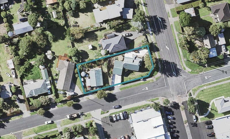 72 Second View Avenue, Beachlands, Auckland - Carousel 1