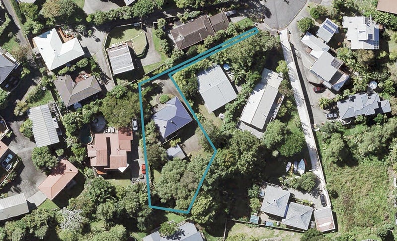 39 Kiteroa Terrace, Rothesay Bay, Auckland - Carousel 1