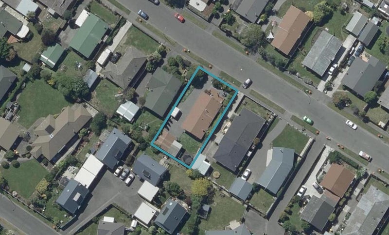 10 Bayswater Crescent, Bromley, Christchurch - Carousel 1