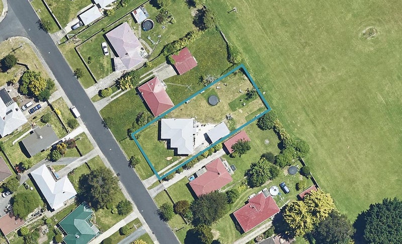 31 Island View Road, Western Heights, Rotorua - Carousel 1