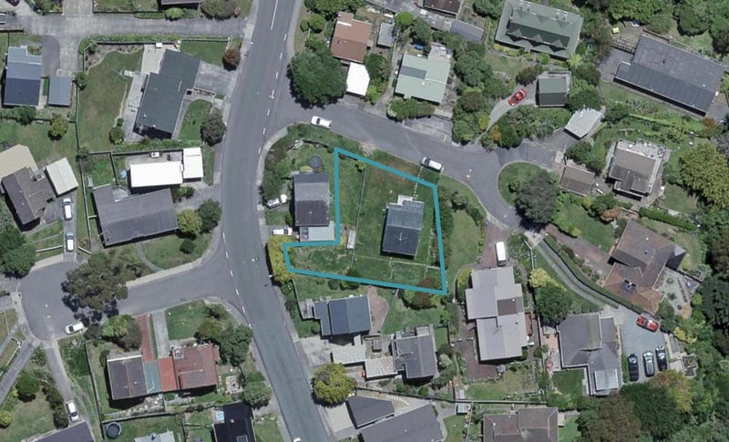 2 Jarvie Grove, Churton Park, Wellington - Carousel 1