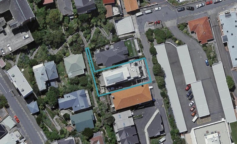 2/16 Oriental Terrace, Oriental Bay, Wellington - Carousel 1