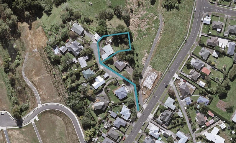 8 Morgan Lane, Ferndale, New Plymouth - Carousel 1