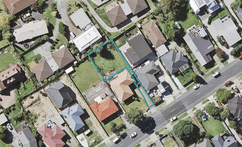 39 Bradbury Road, Botany Downs, Auckland - Carousel 1