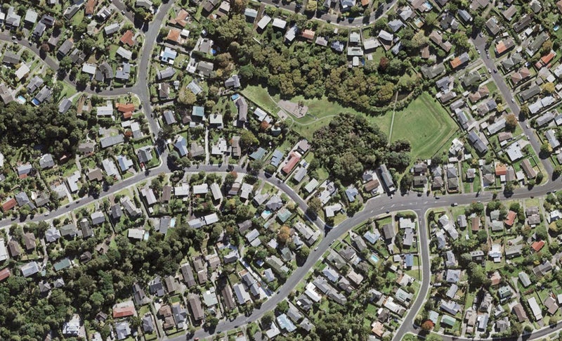 60 McDowell Crescent, Hillcrest, Auckland - Carousel 1