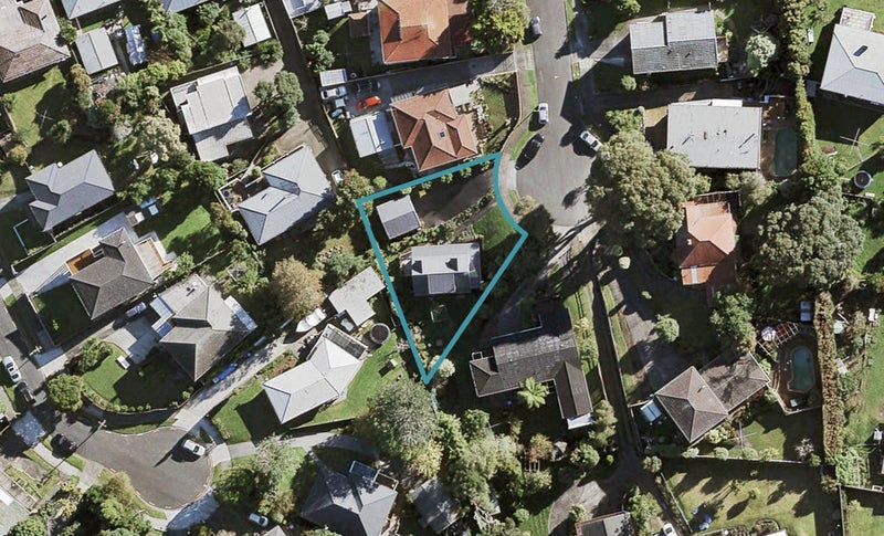 7 Kirkwood Place, New Windsor, Auckland - Carousel 1