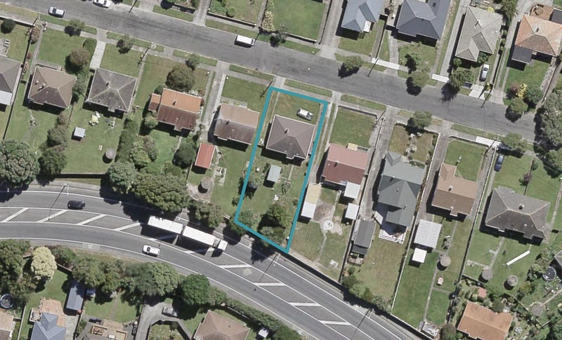13 Gadsby Street, Avalon, Lower Hutt - Carousel 1