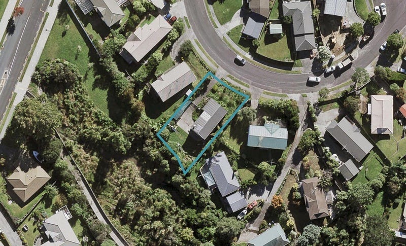 7 Mallard Place, Unsworth Heights, Auckland - Carousel 1