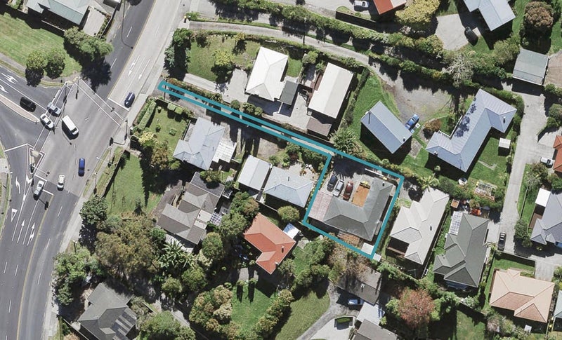 141A Edmonton Road, Te Atatu South, Auckland - Carousel 1