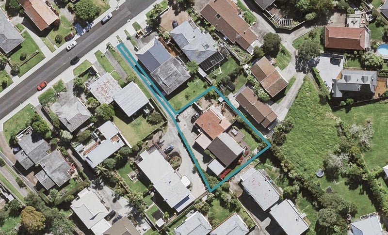 49A Shanaway Rise, Hillcrest, Auckland - Carousel 1