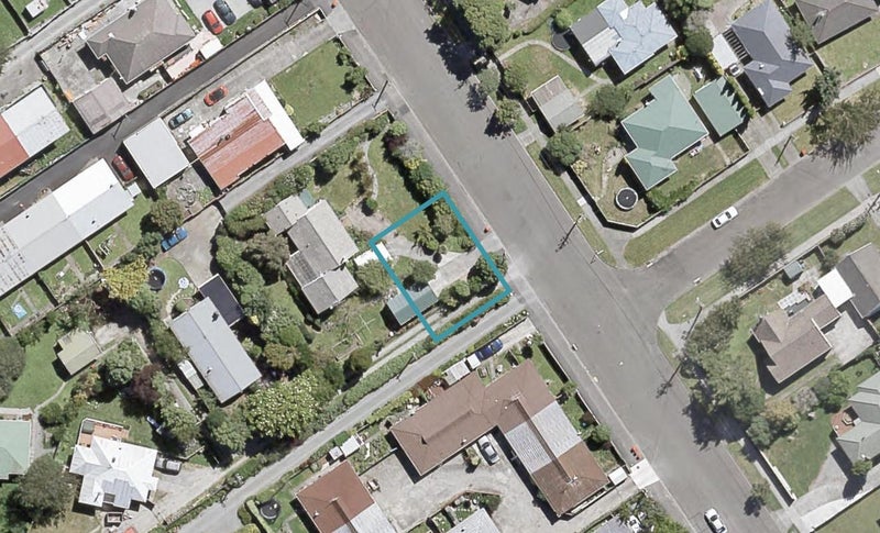 1 Oliver Place, Trentham, Upper Hutt - Carousel 1