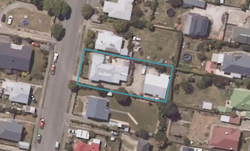 77 Hull Street, South Hill, Oamaru - Carousel 1