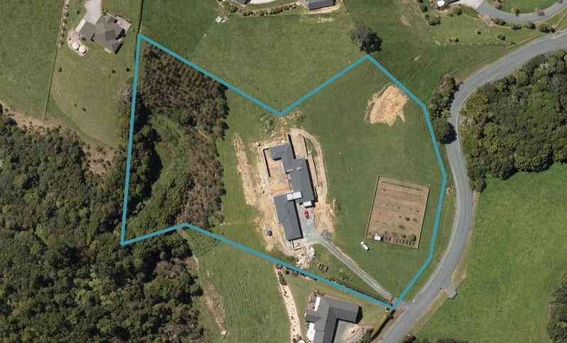42 Waipuna Road, Maunu, Whangarei - Carousel 1