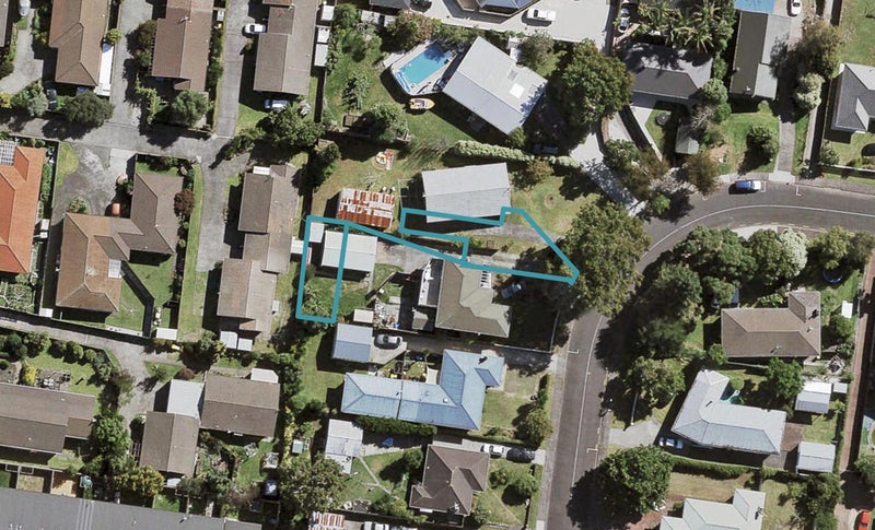 6/51 Te Kanawa Crescent, Henderson, Auckland - Carousel 1