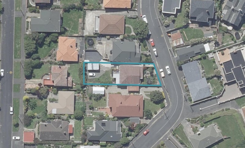 30 Cliffs Road, Saint Clair, Dunedin - Carousel 1
