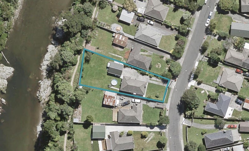 64 Black Beech Street, Birchville, Upper Hutt - Carousel 1