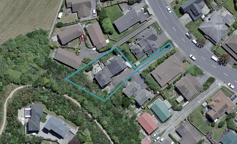 77B Cortina Avenue, Johnsonville, Wellington - Carousel 1