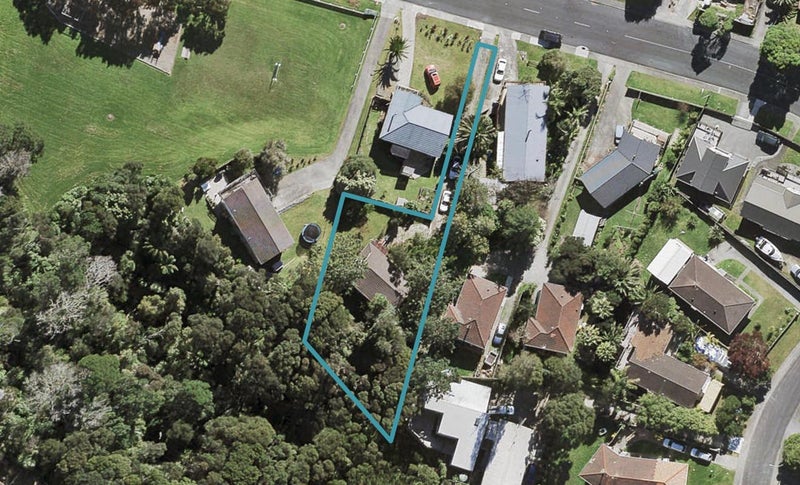 55 Spinella Drive, Bayview, Auckland - Carousel 1