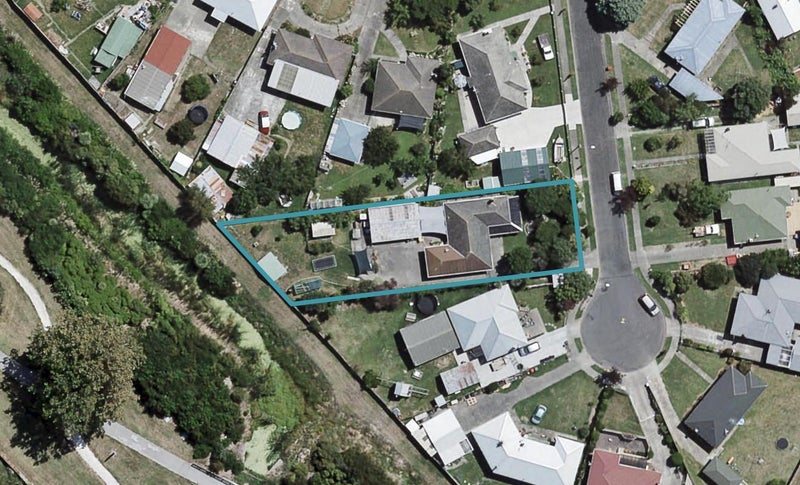 2 Vogel Place, Marewa, Napier - Carousel 1