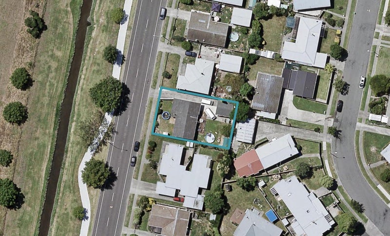 325 Westminster Avenue, Tamatea, Napier - Carousel 1
