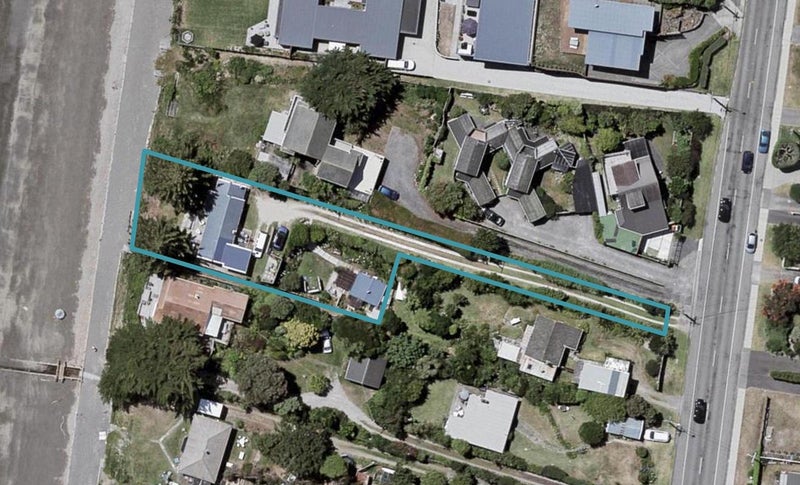 251 Rosetta Road, Raumati Beach, Paraparaumu - Carousel 1