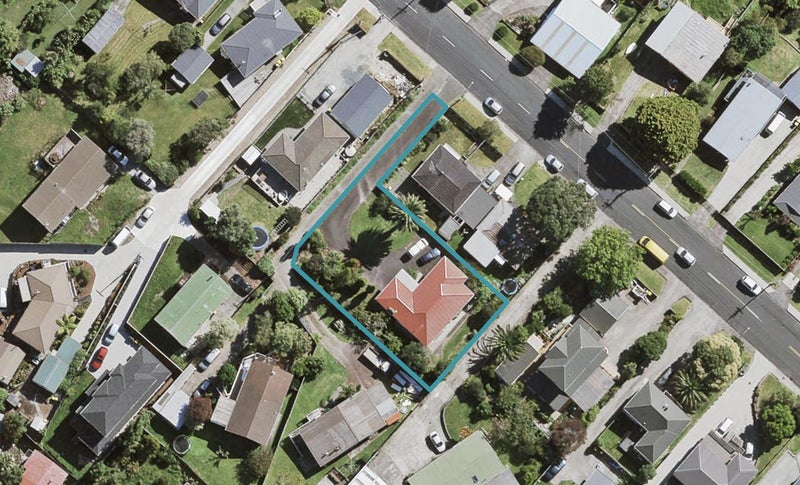 93A Awaroa Road, Sunnyvale, Auckland - Carousel 1