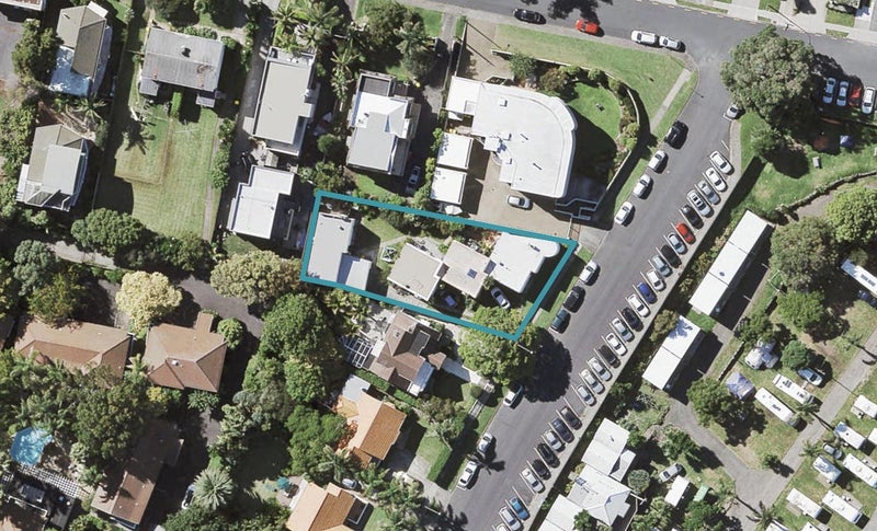 4/6 Alison Avenue, Takapuna, Auckland - Carousel 1