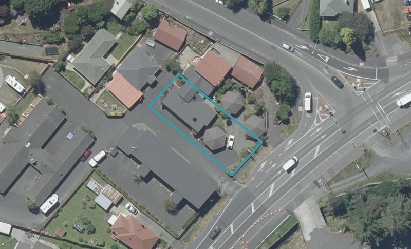 162 Kaikorai Valley Road, Bradford, Dunedin - Carousel 1