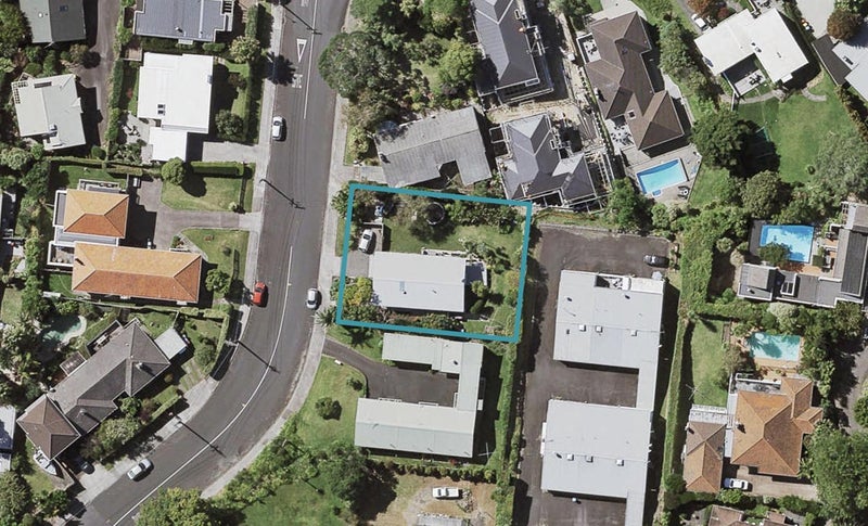 5 Ipswich Place, Meadowbank, Auckland - Carousel 1