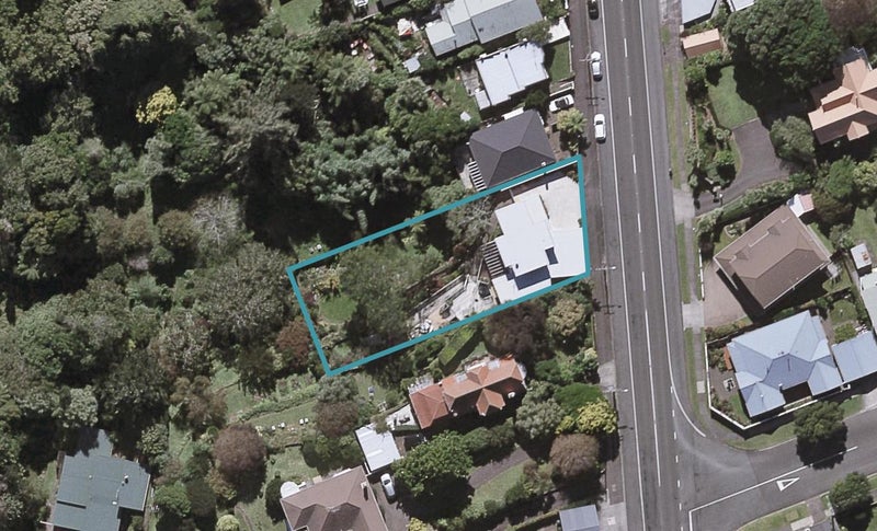 114 Carrington Street, Lower Vogeltown, New Plymouth - Carousel 1