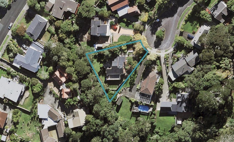 31 Holyoake Place, Chatswood, Auckland - Carousel 1