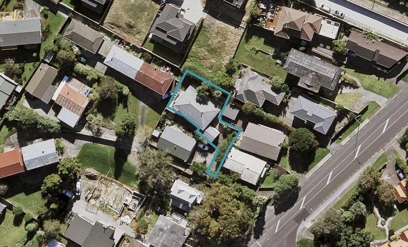 2/0 Hillsborough Road, Mount Roskill, Auckland - Carousel 1