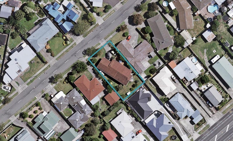 36 Upham Crescent, Taradale, Napier - Carousel 1