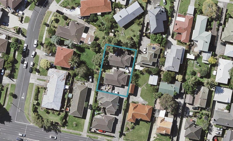 56 Pakuranga Road, Pakuranga, Auckland - Carousel 1