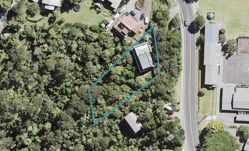 59 Victory Road, Laingholm, Auckland - Carousel 1
