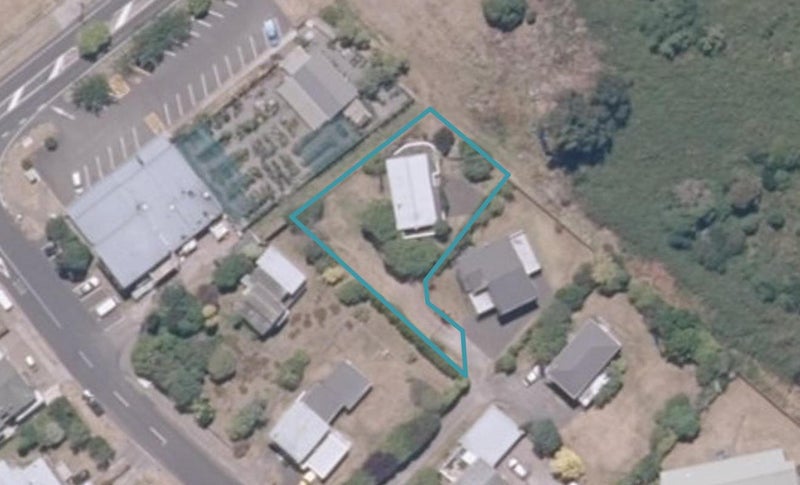 1/9 Alberta Street, Acacia Bay, Taupō - Carousel 1