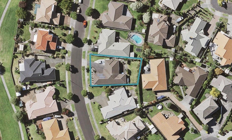17 Astoria Place, Northpark, Auckland - Carousel 1